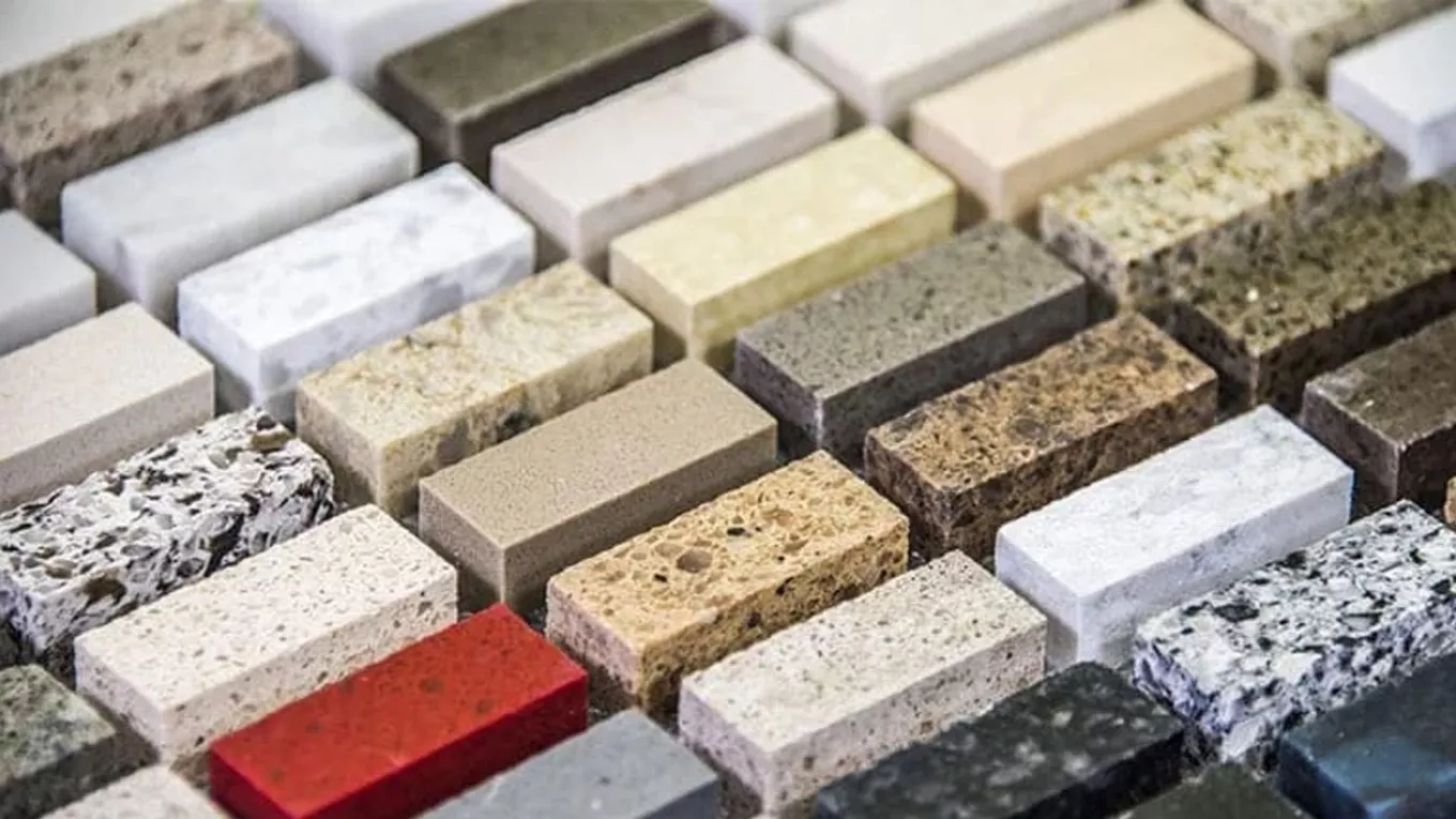 İsfahan'da traverten, granit ve mermer yapı taşı mağazası