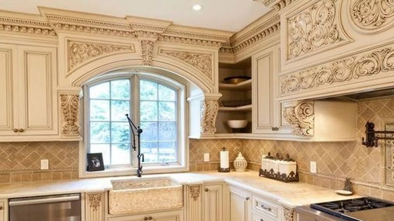 Construction and execution of cabinets and interior decoration of Alesh System in Babylon