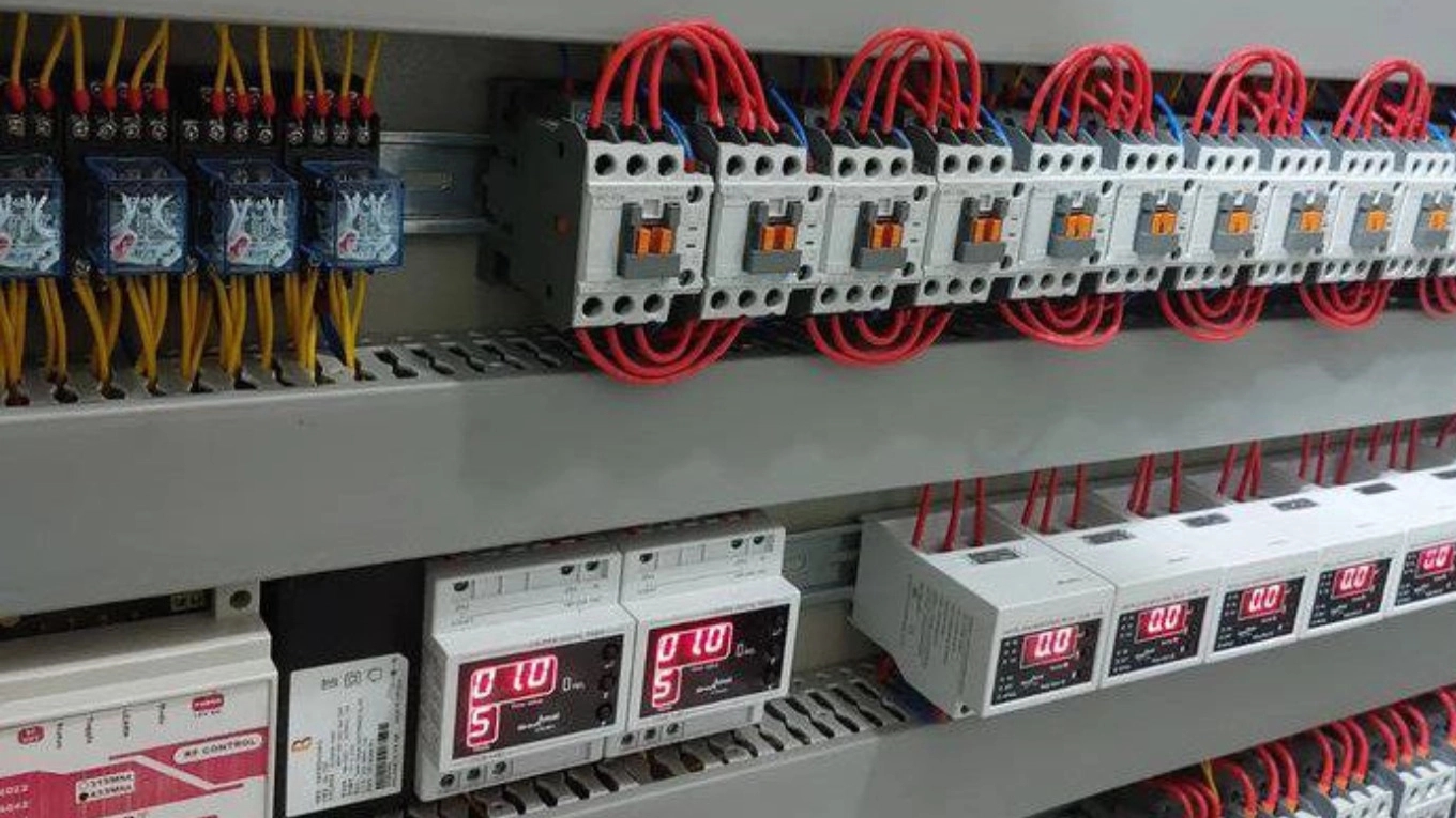Production, design and sale of electrical and automation equipment by Taheri technicians in Isfahan