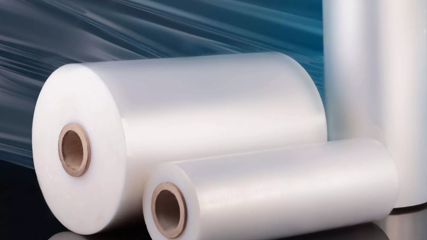 What is the feature of wide nylon?