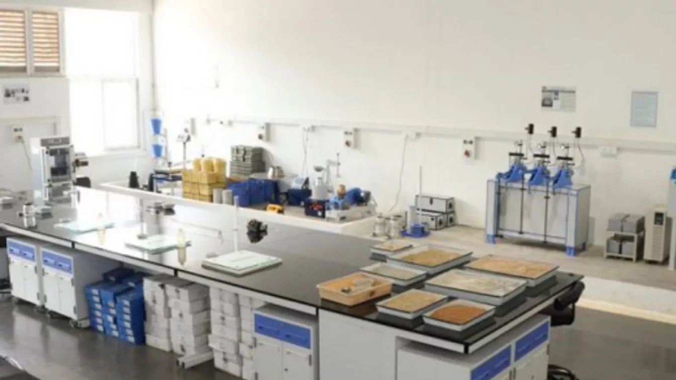 Toprak laboratuvarı ekipmanları