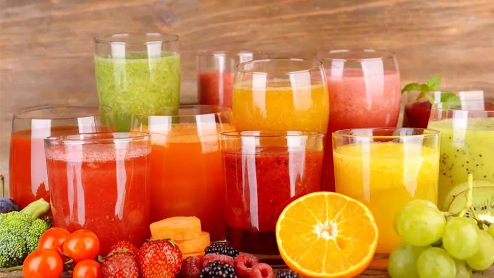 The difference between natural and industrial juices