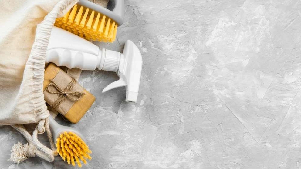 On what basis is the price of house cleaning determined?