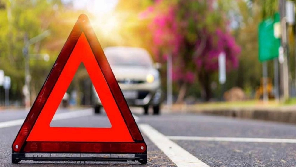 ما هي فوائد استخدام مساعدة السيارة؟
