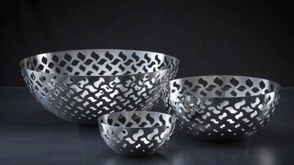 Laser cutting of metals