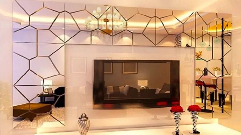 In which parts of the house should we use mirror work?