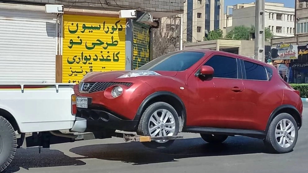 إنقاذ سيارة حميد في الأهواز