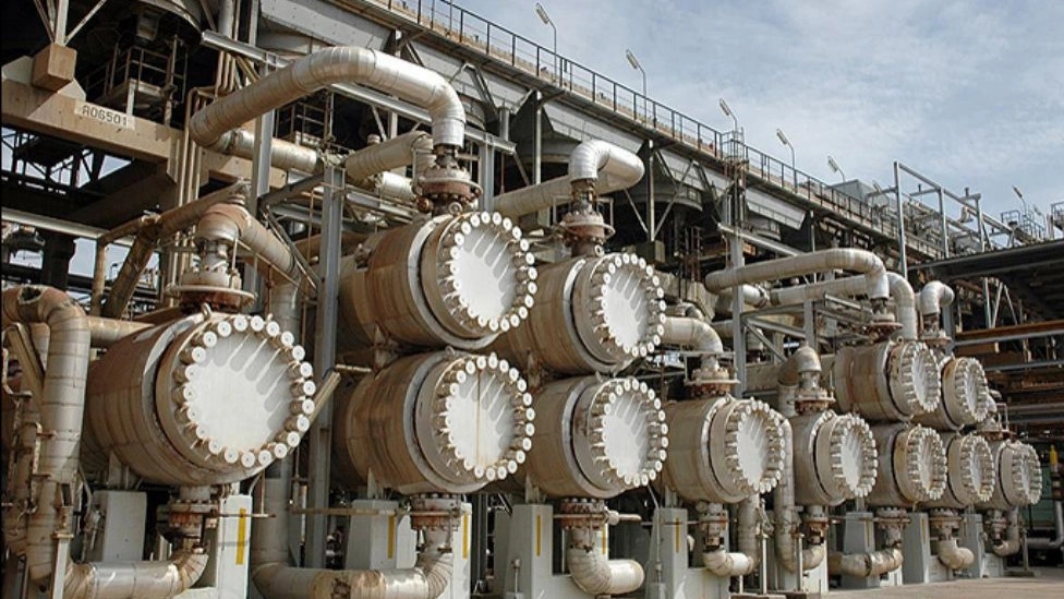 Refinery equipment