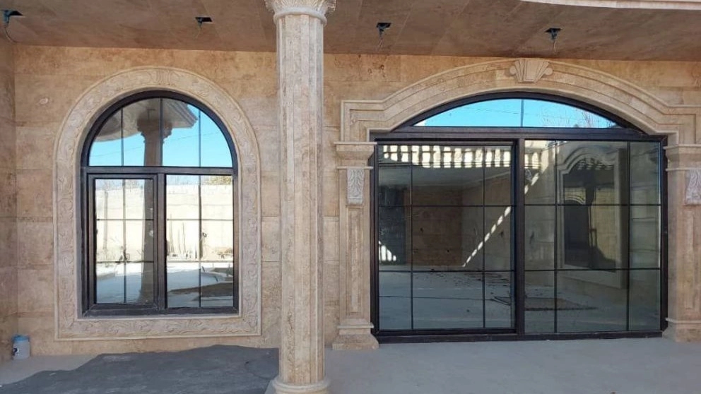 Arsa Vin Sharifi doors and windows
