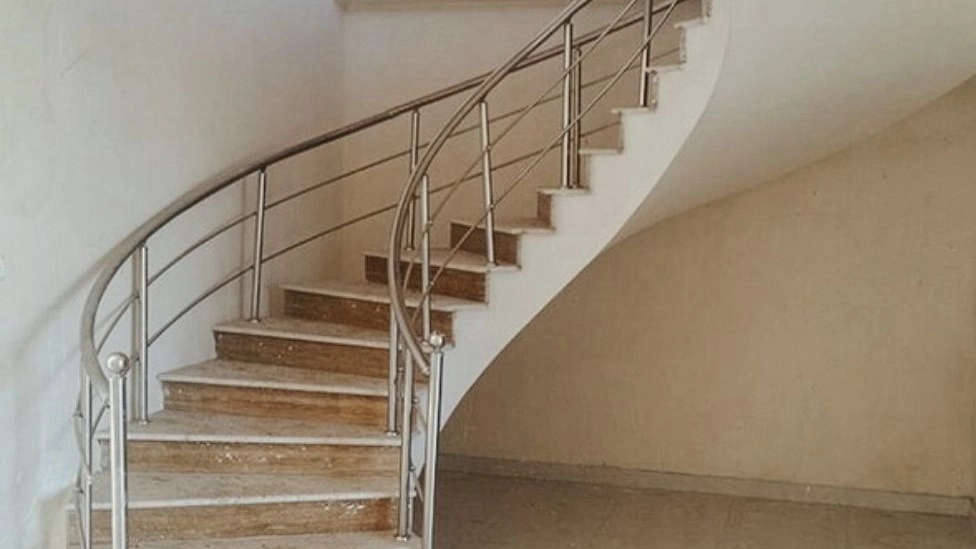 Advantages of using round stairs in different environments Advantages of using round stairs in different environments