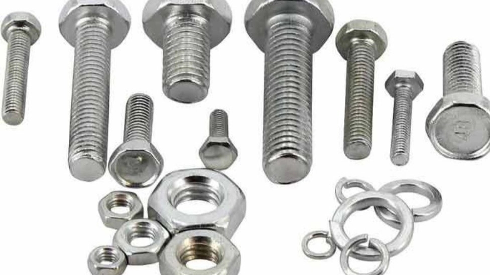 Zarin Pich, production and import of bolts, nuts and washers in Shadabad Iron Market, Tehran