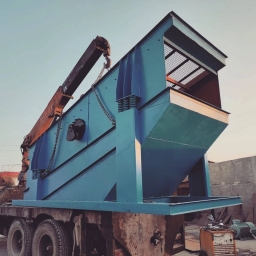 Opposite crusher