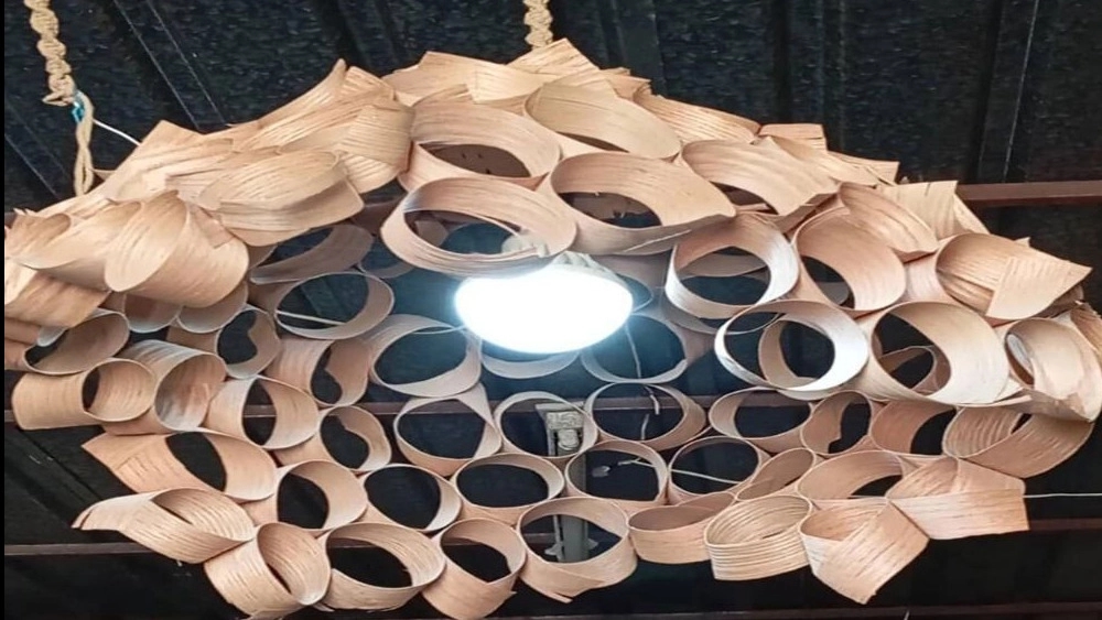 Modern and classic chandelier in Mashhad, Ariel wooden chandelier