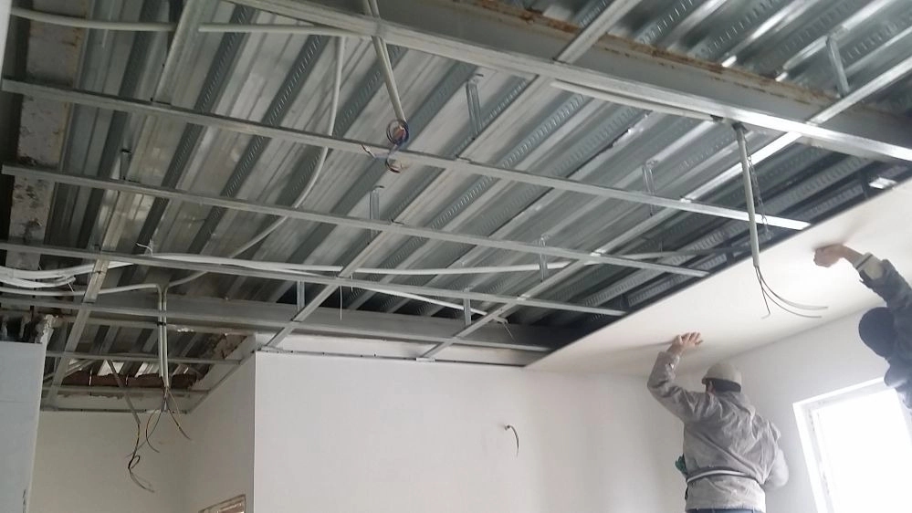 Meşhed'de PVC çatı uygulaması