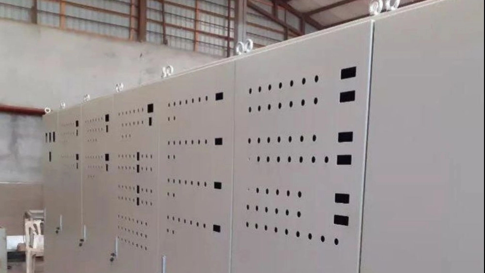 Carrying electrical panels manufactured by Rital Nashli Industrial Group with a crane