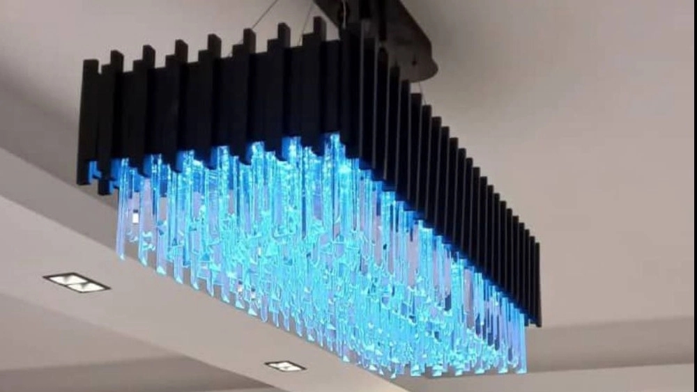 Mahnour Chandelier Industry, Chandelier Manufacturer on Khavaran Road in Tehran