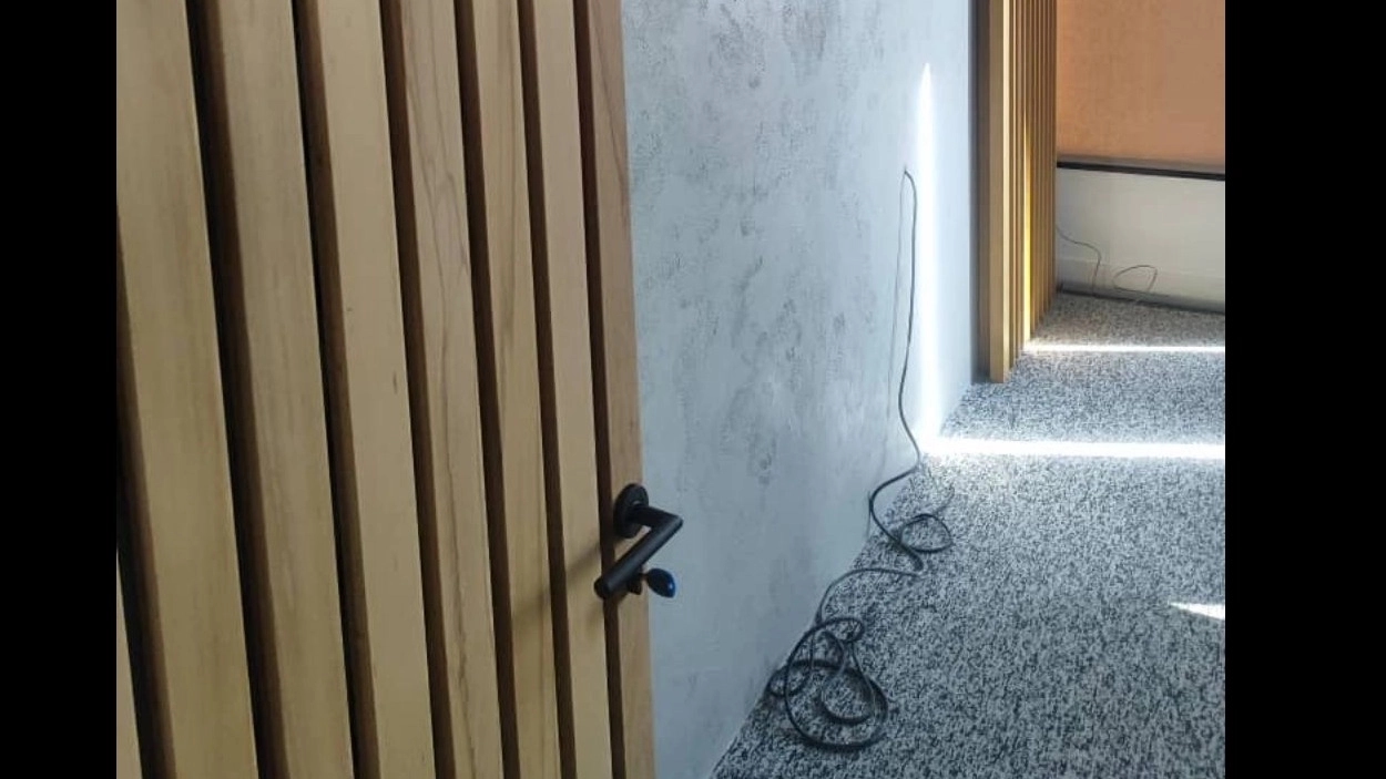 Implementation of Decamocement microcement in Tehran with modern design and high quality
