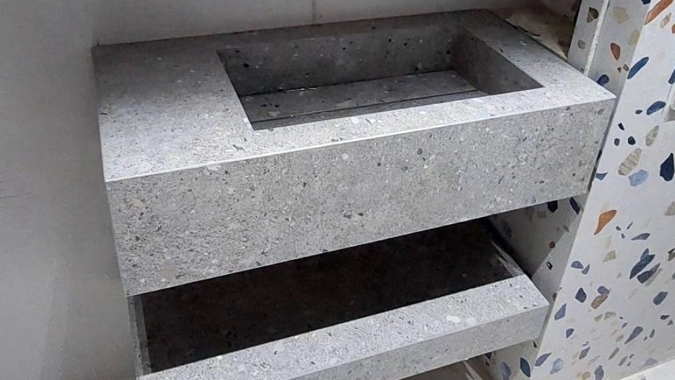 Cabinet or wall ceramic sink? Complete comparison to choose the best model