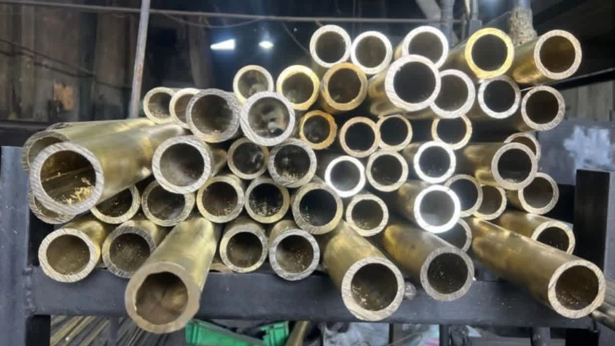 Tahran'daki pirinç boru üreticisinden doğrudan satın alma