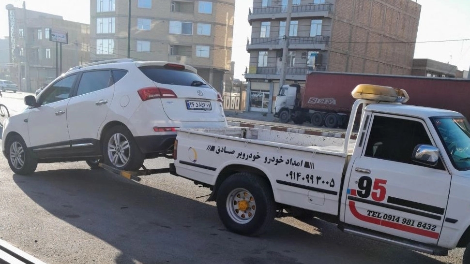 Reliable car towing in Miandoab Reliable car towing in Miandoab