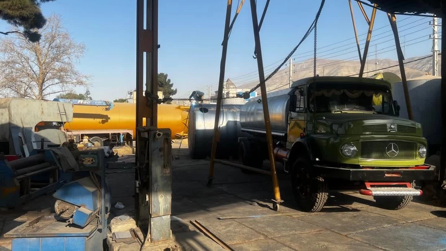 Kaveh Tankersazi is a manufacturer of water and fuel tankers