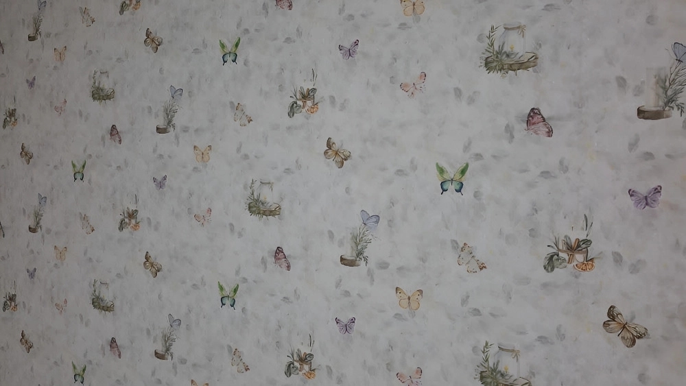 Buying cheap and high-quality wall coverings in Shahrekord