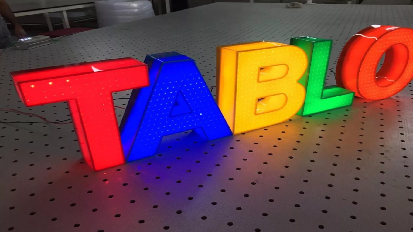 Techno laser engraving and laser cutting in Azarshahr