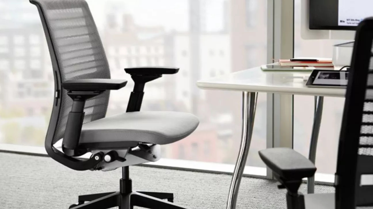 Etamadi specialized chair repair shop in Rasht