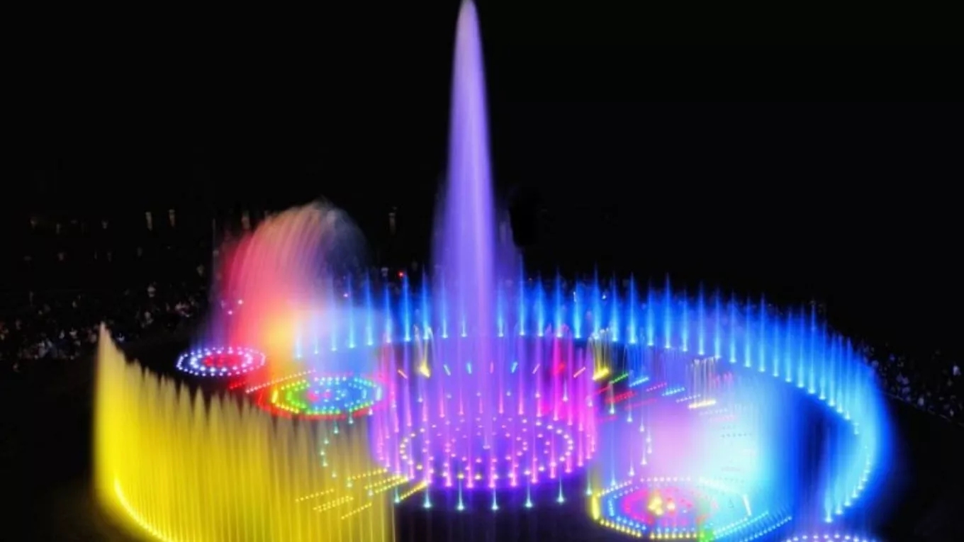 Production of all kinds of Isfahan basin and pool fountains, fountains in Isfahan