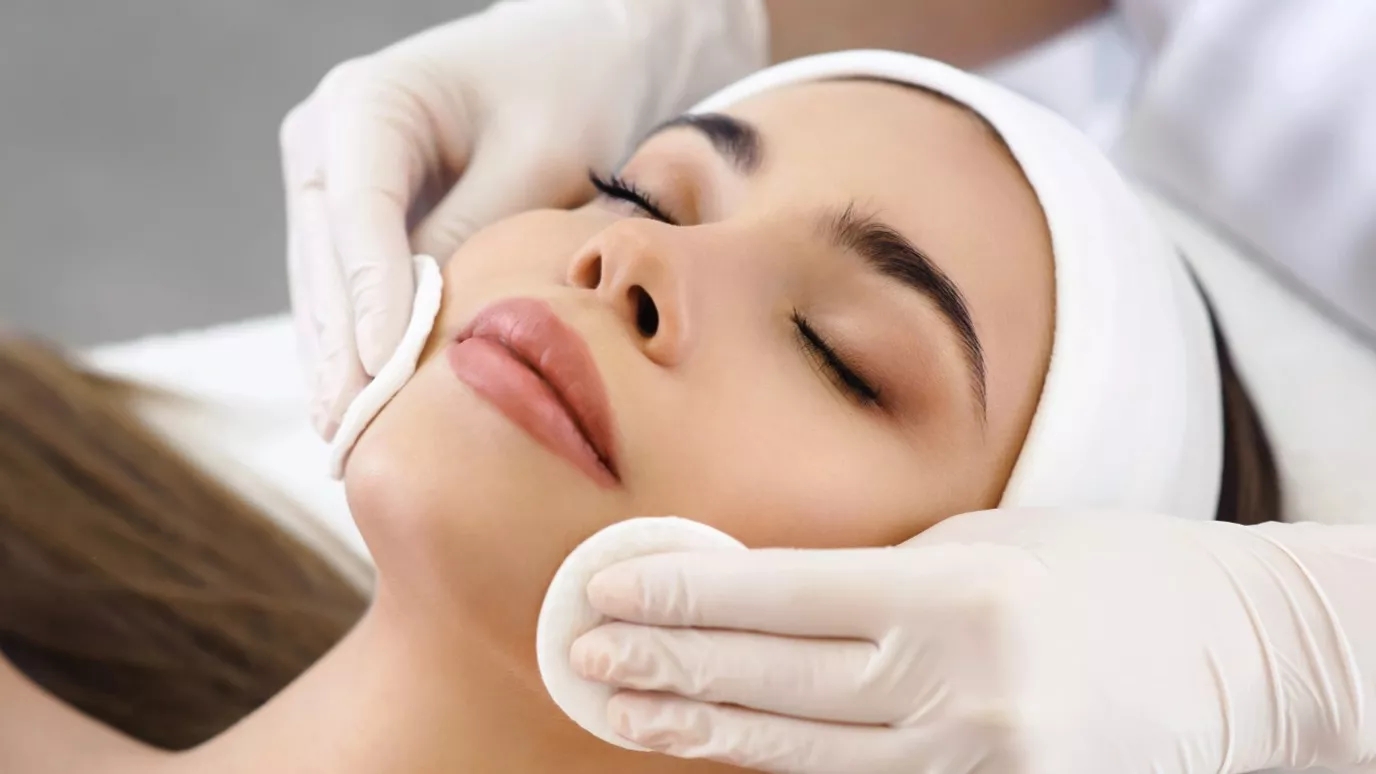 Soulful face cleansing in Rasht