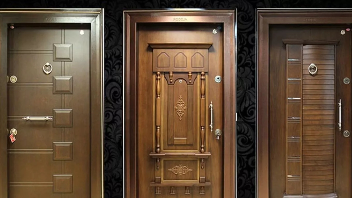Production and sale of all kinds of outstanding anti-theft doors for rooms, gardens and Emperor's lobby in Tabriz