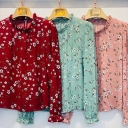 Selling clothes in Rasht