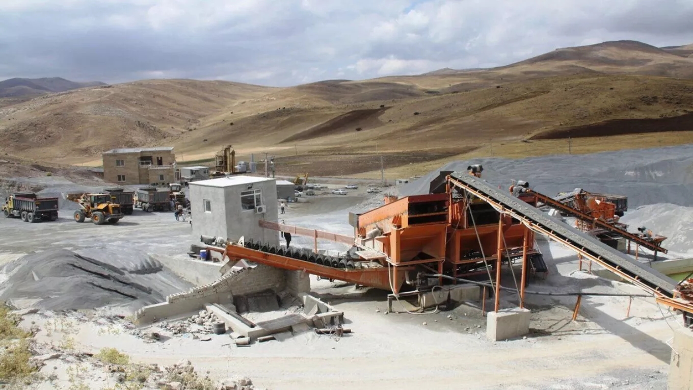 Mohammad Karimi sand exchange in Rasht