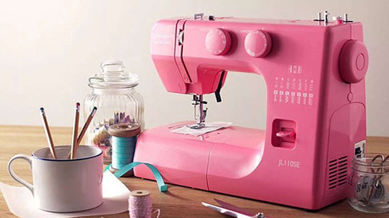 Ghazi Mohseni sewing machine store in Golestan