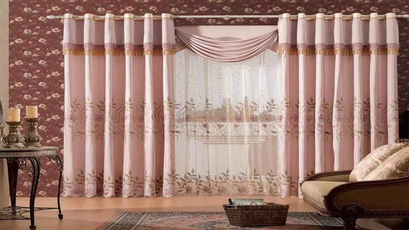 Ebrahimzadeh fabric store in Rasht