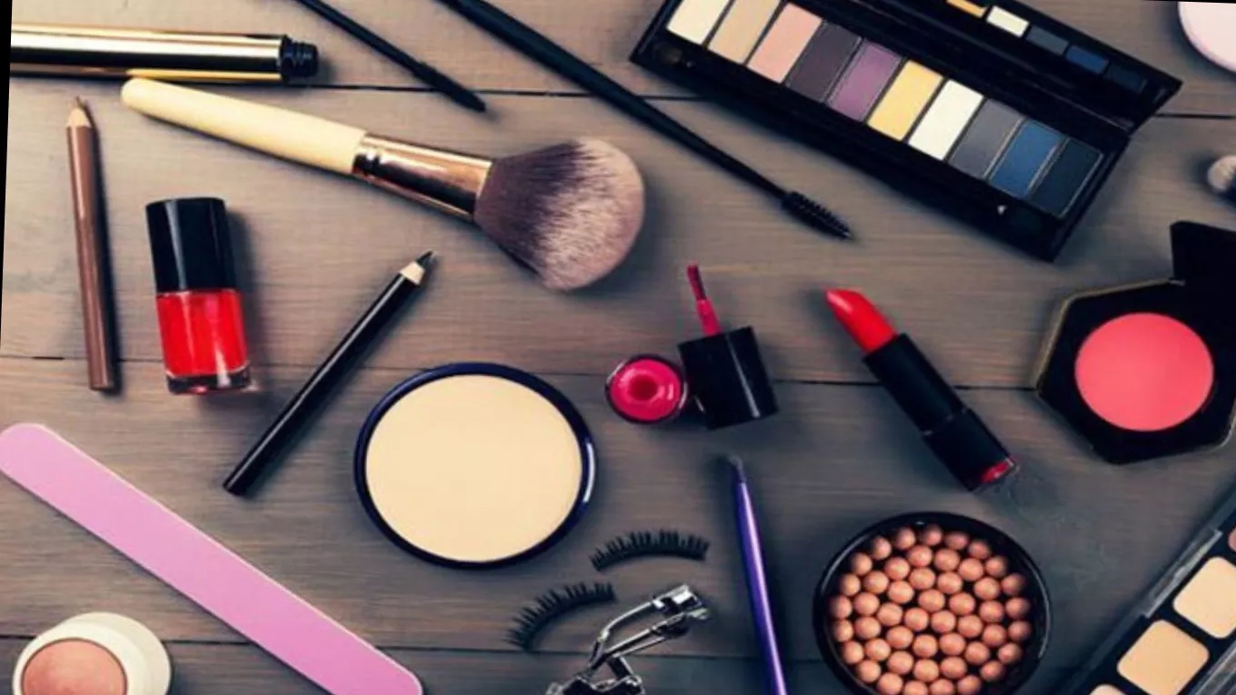 Sahib Zaman cosmetic products and health oriented nano products in Rasht