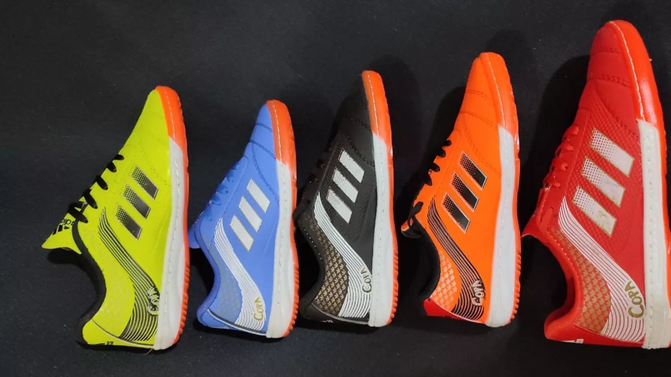 Production of Madadi sports shoes in Tabriz