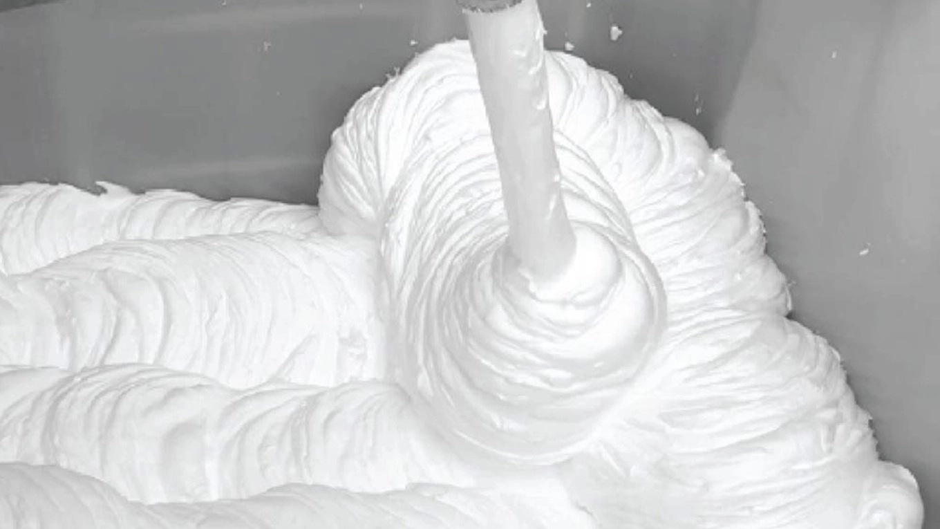 Production and sale of comfort concrete foam liquid in Tehran