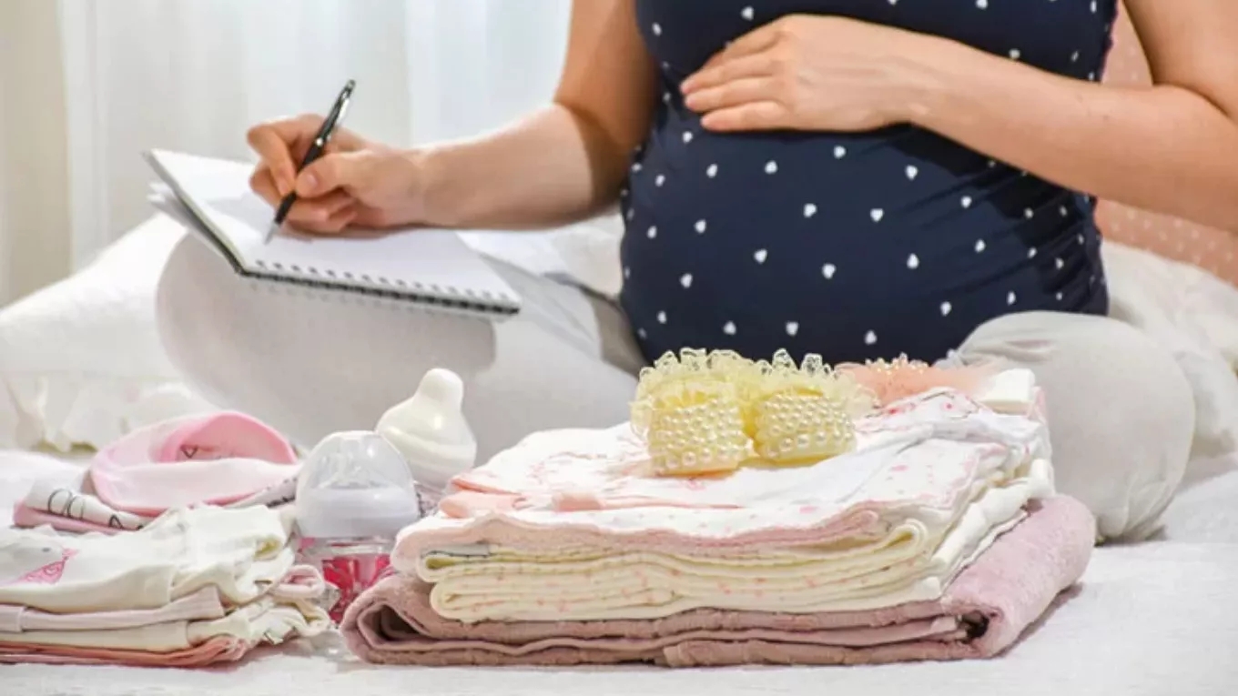 How many clothes should you buy for your child and baby when buying Sesmony?