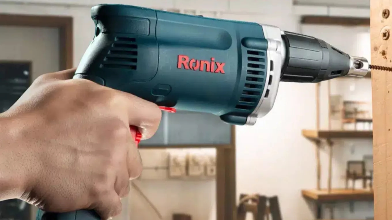 Technical specifications and tips you should know before buying a drill
