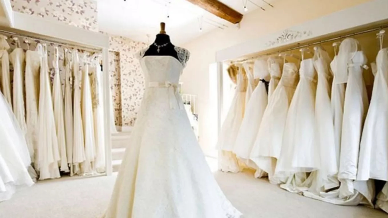 Characteristics of a good wedding dress maison