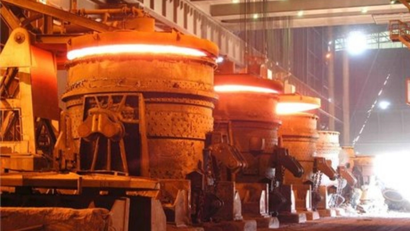 Types of metal melting furnaces