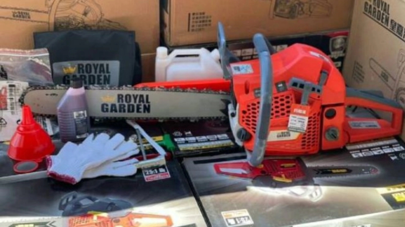 Kuresh Tejarat Sabz Kurdistan Company, selling agricultural and gardening tools in Marivan