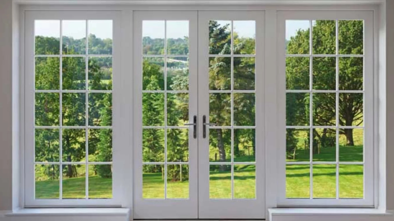 Cleaning the sliding window rail