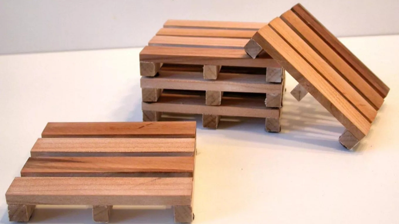 What is a wooden pallet?