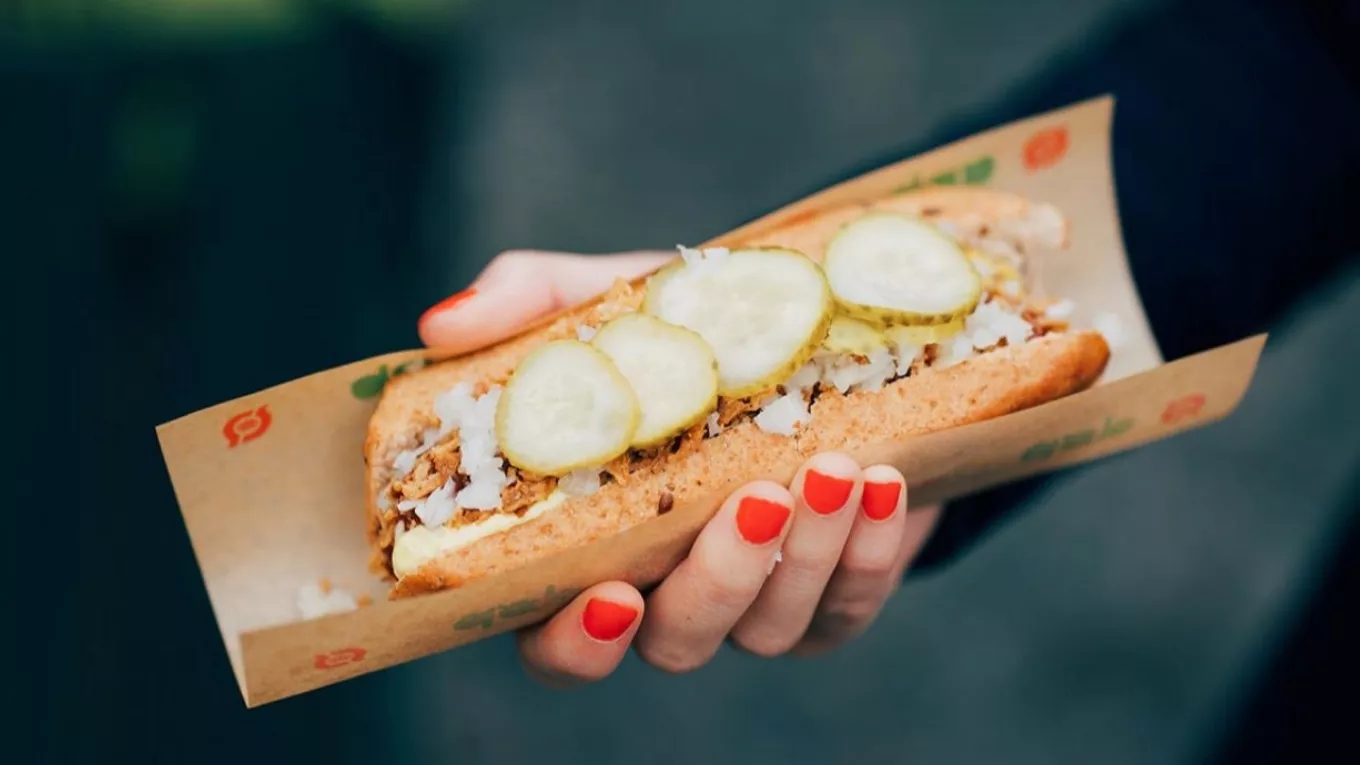 The history of fast food in Iran