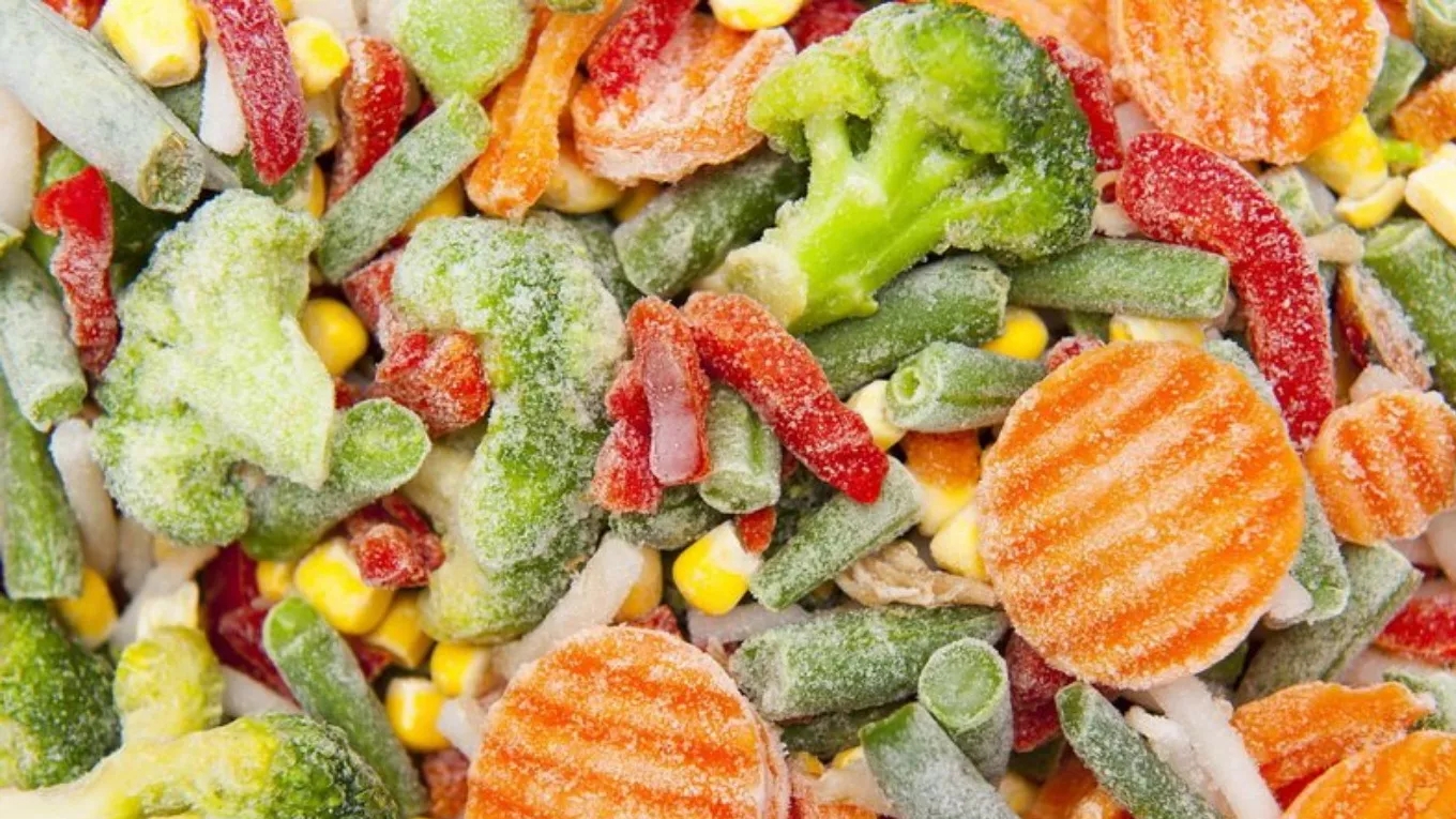 How long does food last in the freezer?