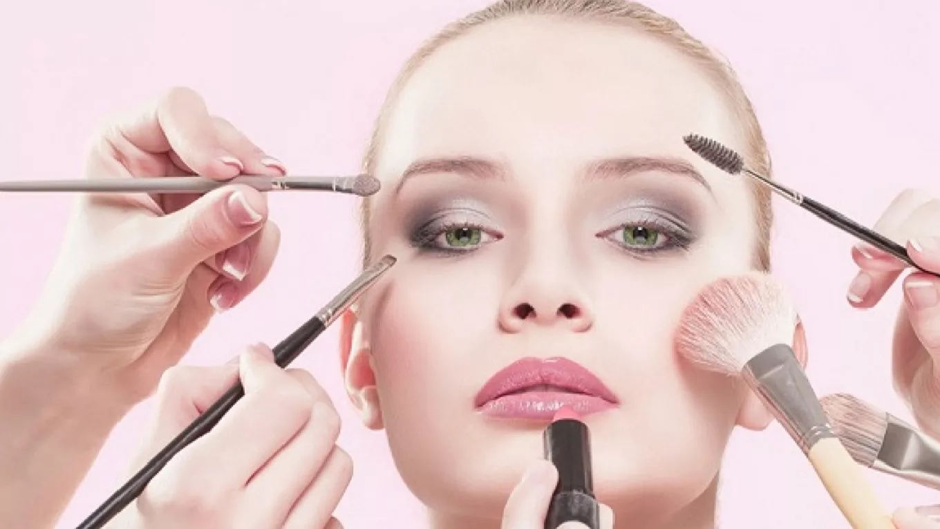 Types of makeup for women
