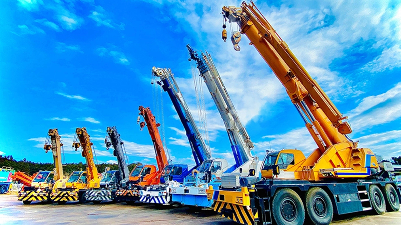 What is a hydraulic crane?