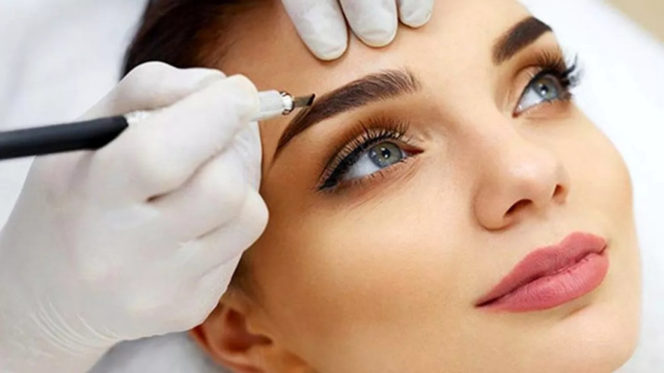 آرایش دائم یا میکروپیگمنتیشن